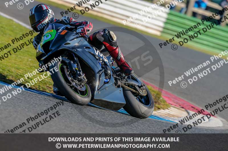 PJ Motorsport Photography 2018;enduro digital images;event digital images;eventdigitalimages;mallory park;mallory park photographs;mallory park trackday;mallory park trackday photographs;no limits trackdays;peter wileman photography;racing digital images;trackday digital images;trackday photos